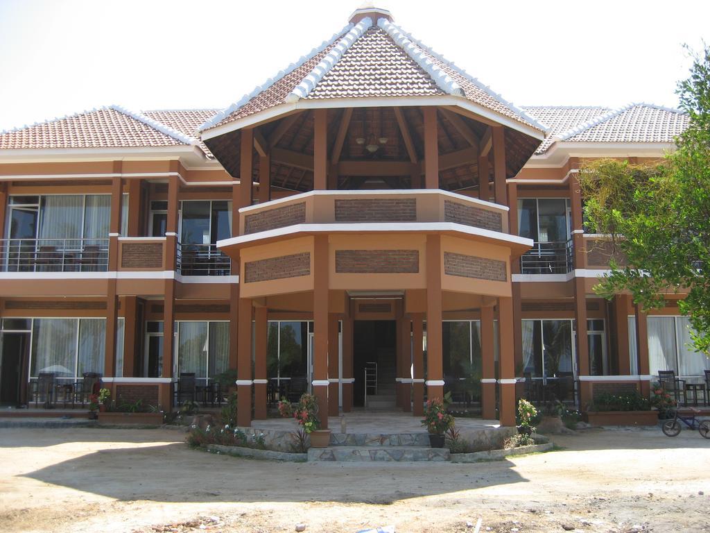 Escape Karimunjawa Hotel Semarang Exterior foto
